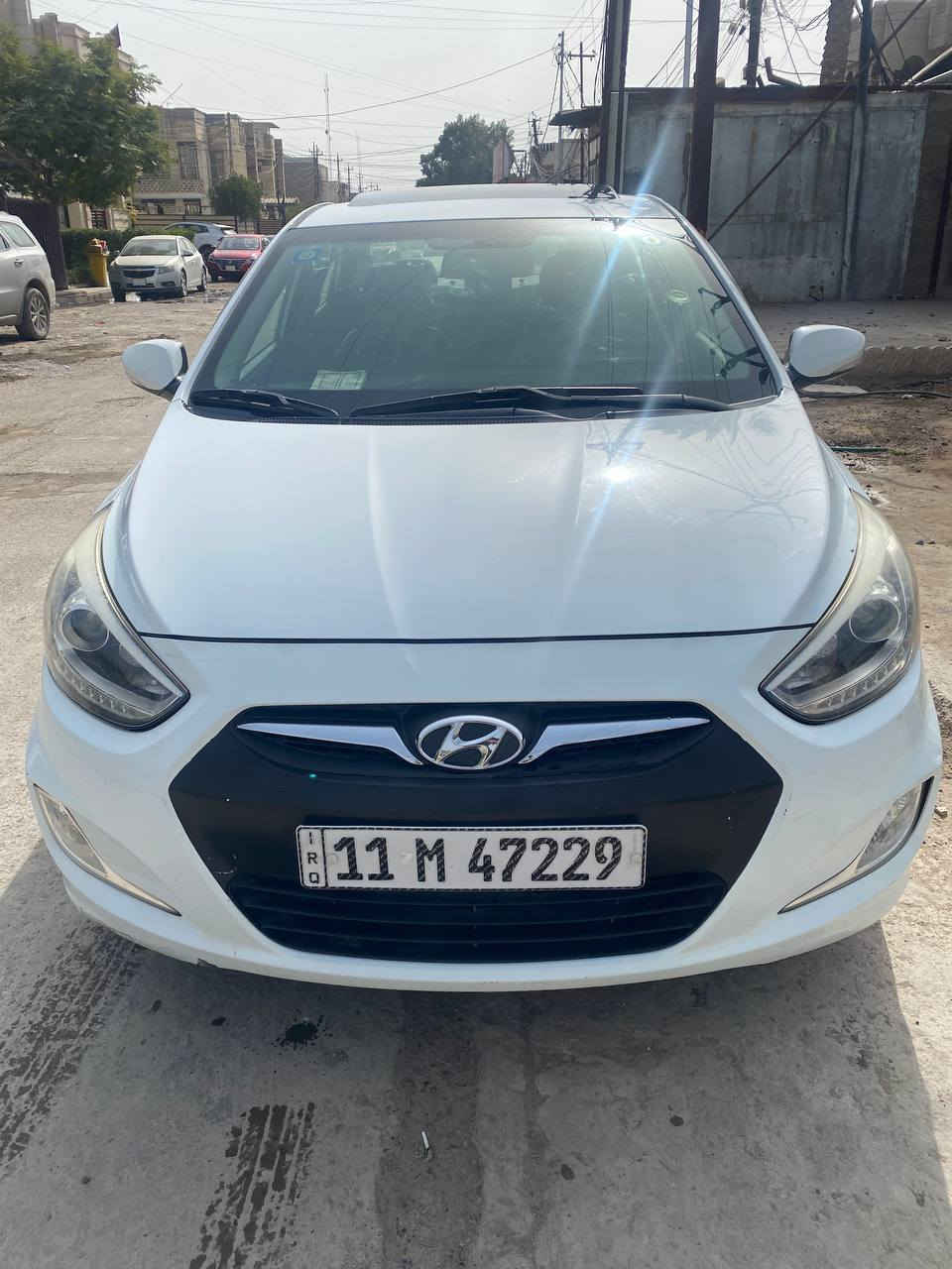 هونداي اكسنت 2014 فول مواصفات
ماشية 79 كيلو حقيقي
خليجي كوري مواصفات و استيراد خاص اعلى فئة بالاكسنت رقم بغداد بأسمي
محرك 1600 + كير اوتو ( مكفولات )
مكفولة من الضربة والصبغ والتبديل تبريد ثلج ، صدر جديد
مواصفاتها /
1- بصمة ابواب وتشغيل
2 - تبريد بيانو
3 - فتحة سقف
4 - كراسي وابواب جلد بلادي
5 - مري شفط مع القفل والفتح
6- تدفئة مقاعد
7 - تدفئة مقود
8- ترحيب ذكي
9 - شاشة خرائط + كامرا بلادي
10 - حساس خلفي بلادي
11 - شاشة معلومات وسطية
12 - لايت اوتو مع حاجب + عدسة
13 - ويل كب بلادي + 4 دسك
14 - نظام ECO الاقتصادي
15 - نظام مانع التزحلق
16 - اشاير بالمري
17 - تحكم مقود جهتين ... وبعد بيها هواية مواصفات
***********
السعر 106 وبيها مجال
