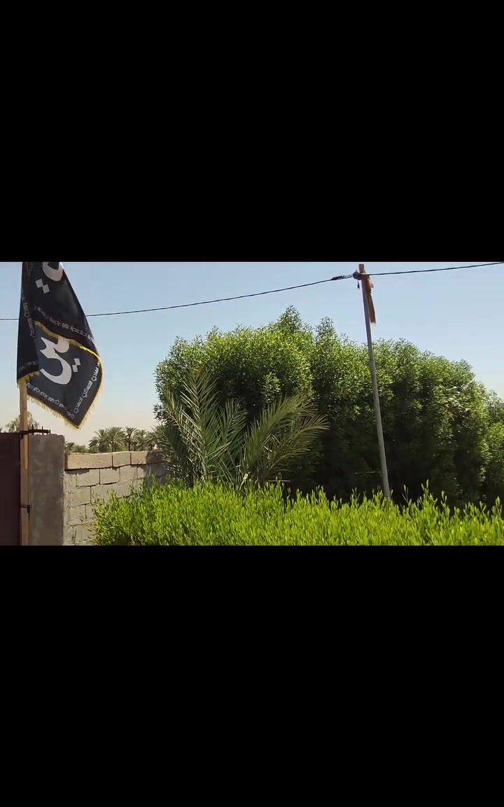 للبيع قطعة أرض مساحة دونم ونصف طابو صرف سند ٢٥ مشيد عليها دار سكن مساحة ٣٠٠م توجد حديقتين واحدة امام المنزل والثانية بجانب المنزل وبقية الارض مغروسة بالنخيل المثمرة كامله الخدمات ماء كهرباء إنترنت و٣دوانم ونصف زراعي قريبه  من الشارع العام السده تبعد عن السده ٥٠متر علماً بأن السده مبلطه مجاور مدرسة السداد الإبتدائية عشيرة البوويس

رقم الهاتف 
***********
وحسب التصوير الموضح لقطعة والدار
