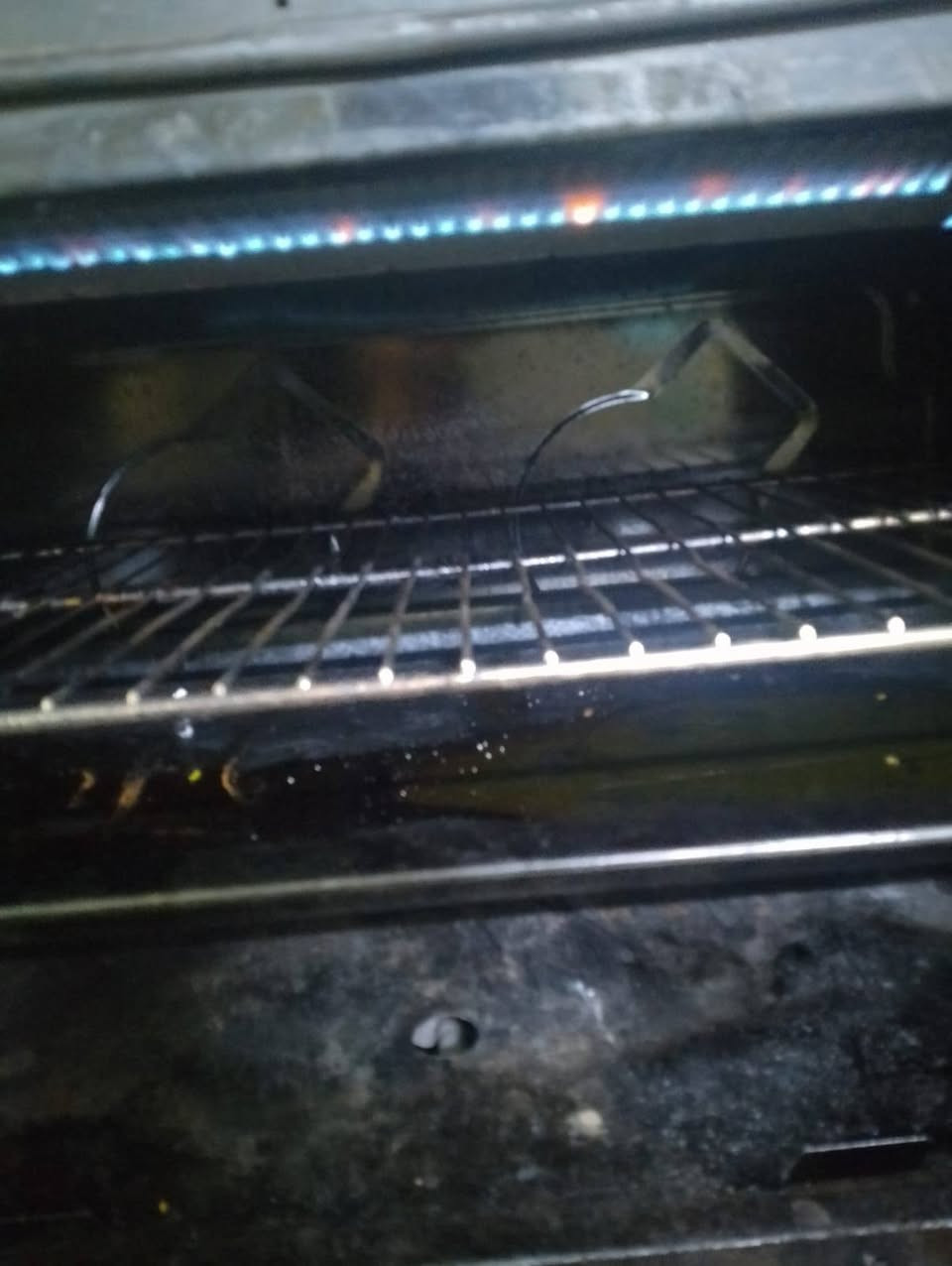 #للبيع طباخ 
سعر 125 
العنوان:بغداد الإصلاح شارع الجزيره مقابل بوب الشام


**إذا كنت صاحب هذا الإعلان وتريد حذفه لأي سبب، رجاءا أرسل رسالة إلى الدعم الفني**