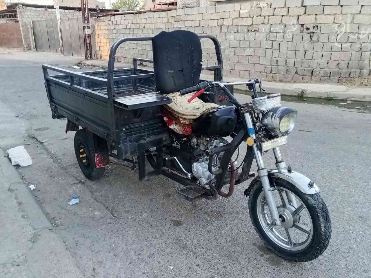 سلام عليكم ستوته للبيع موديل 2019محرك 2020ستوته ڱڵـه  شرط ركبه شرط لٱ فطر ولا خياس ستوته لٱ صرف ولا بخارالسعر 850بيه مجال الشراي يتصل مكانه كركوك حزيران***********
