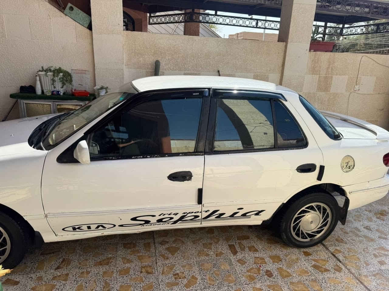 السلام عليكم سيفيا موديل 1994 جديد تبريد ثلج 🧊 صدر جديد تخم تاخير سنويه جديده الشرعي بتكريت  ما ناقصه برغي بيع السعر 36 وبيه مجال مكاني تكريت الهاتف. ***********
