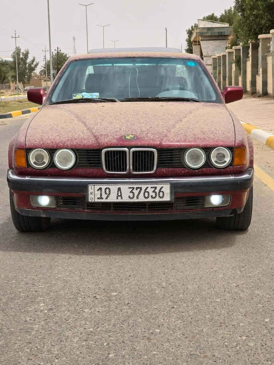 سلام عليكم ورحمه الله وبركاته
بي ام دبليو 735 رقم جديد هزه جديد  مكفوله كفاله من الضربه كير اوتوماتيك كهربائيات كلها شغاله تبريد ثلج تريد وكاله  مداور السعر 48 مكان كربلاء المقدسة تليفون ***********
