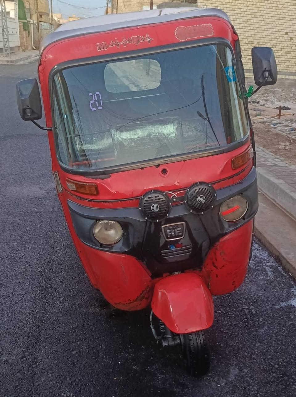 تكتك للبيع موديل 2017/11/13 رقم وسنوية انكليزي بغداد تكتك ما معمره فقط دوسات ما بيها ضربات قويه ما مصبوغه بعدها ع البلاد السعر 4500وبيها مجال قليل مكانها بغداد الحسينية الراشدية ***********
