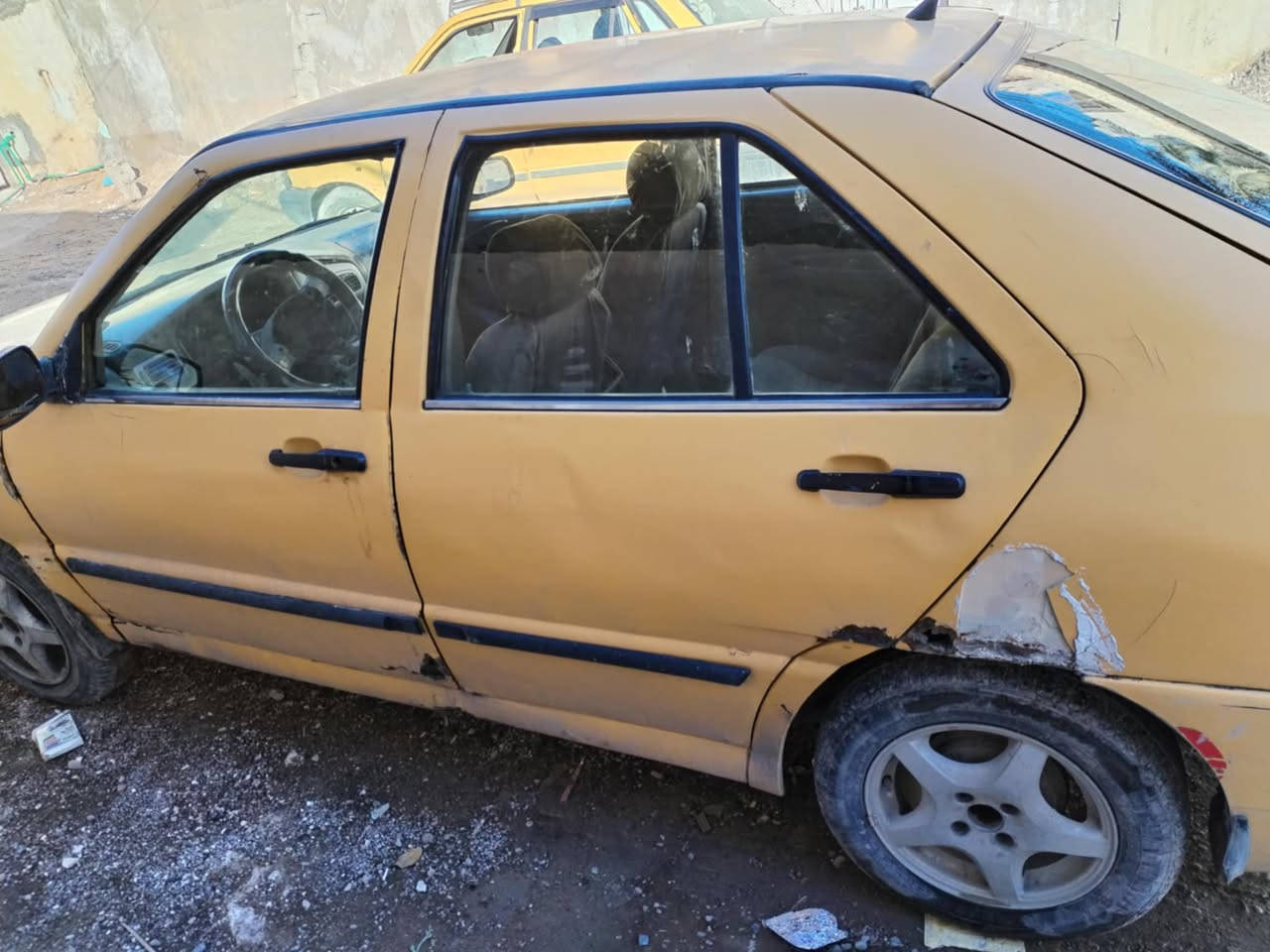 السلام عليكم شيري  ٢٠١٠ للبيع
بغداد تحويل ثاني يوم 
فقط يرادلها ترتيب للكشر مثل مموضح كدامكم بلصور 
للاستفسار الاتصال 
  السعر ٣٠ ورقه وبيها مجال
٠٧٧٠ ٢٦٠ ٠٤٩١
