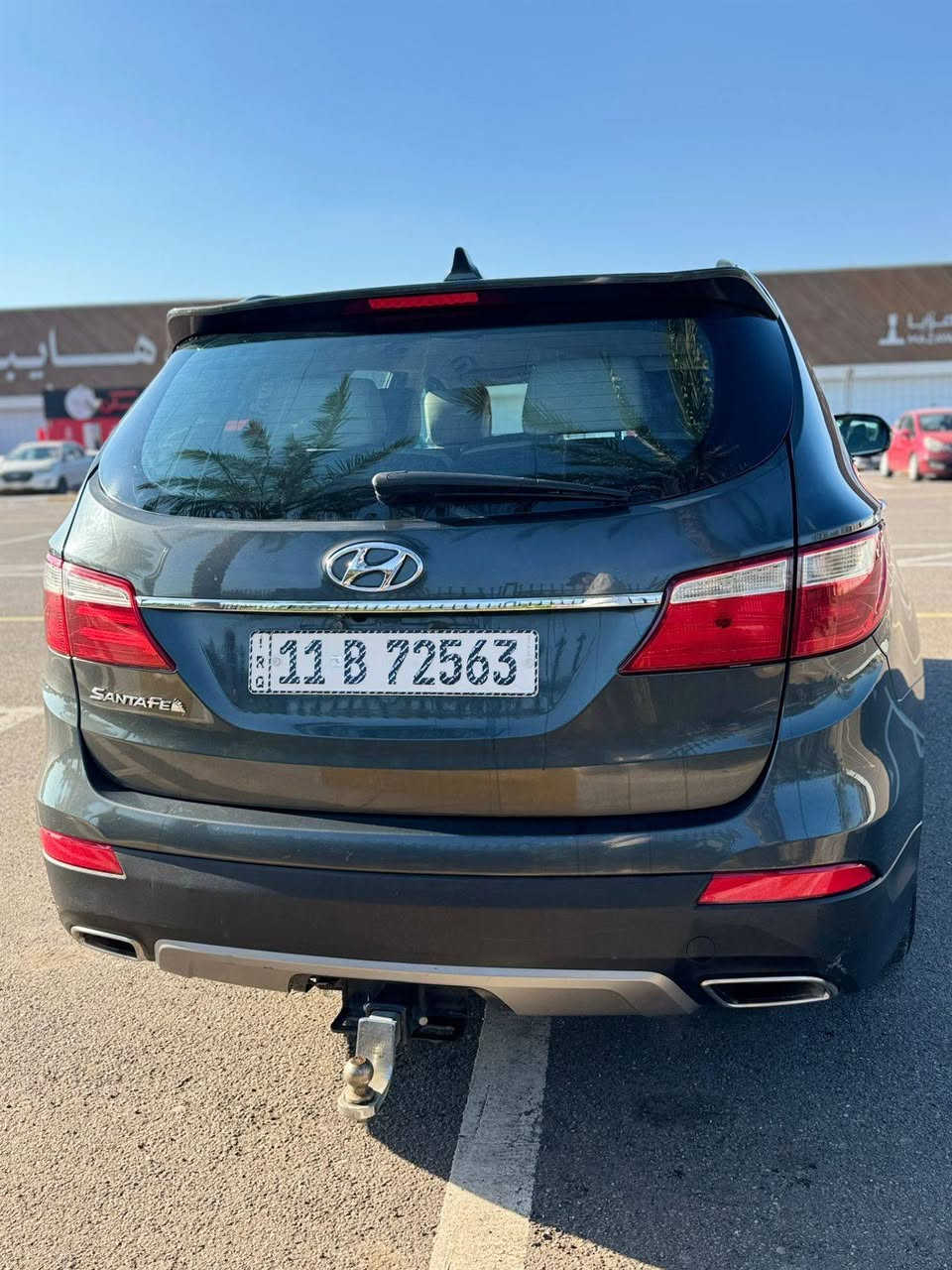 ماشيه 85 ألف بلادي
محرك 6.سلندر وارد أمريكي 
ضربتها بنيد وجاملغ 
كما مبين في السونار 
تلاث قطع تبريد
كشنات كهرباء مع تدفئ
استيرن تدفئ
تخم تاير جديد
مكان السياره ب البياع
سعرها 135 وبيها مجال
***********
