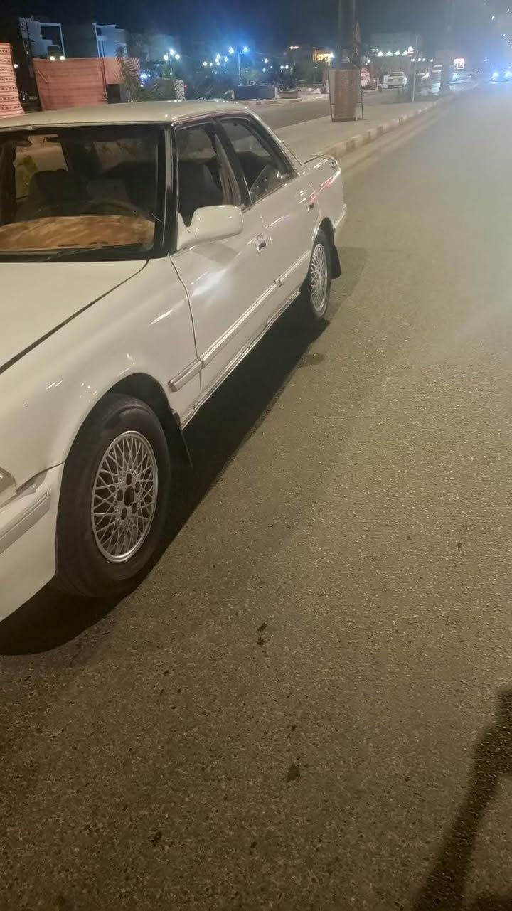 السلام عليكم 
مارك موديل 91 رقمها بصره انگليزي
سنويتها لل31 وهزتها ل27 
بيع مستعجل گير مكينه حداديه غرفه جدد
تخم تاير تحويل ثاني يوم 
مكفوله من الصبغ والگص ونقل الجثه 
كهربائياتها كله شغاله 
تحويل مباشر إذا ماتحول مباشر لاتخابرني
العنوان الناصريه المركز 
السعر 40 وبيها مجال بسيط 
التواصل ع رقم فقط لان مكلف بالنشر
*********** ناصرية, ذي قار
