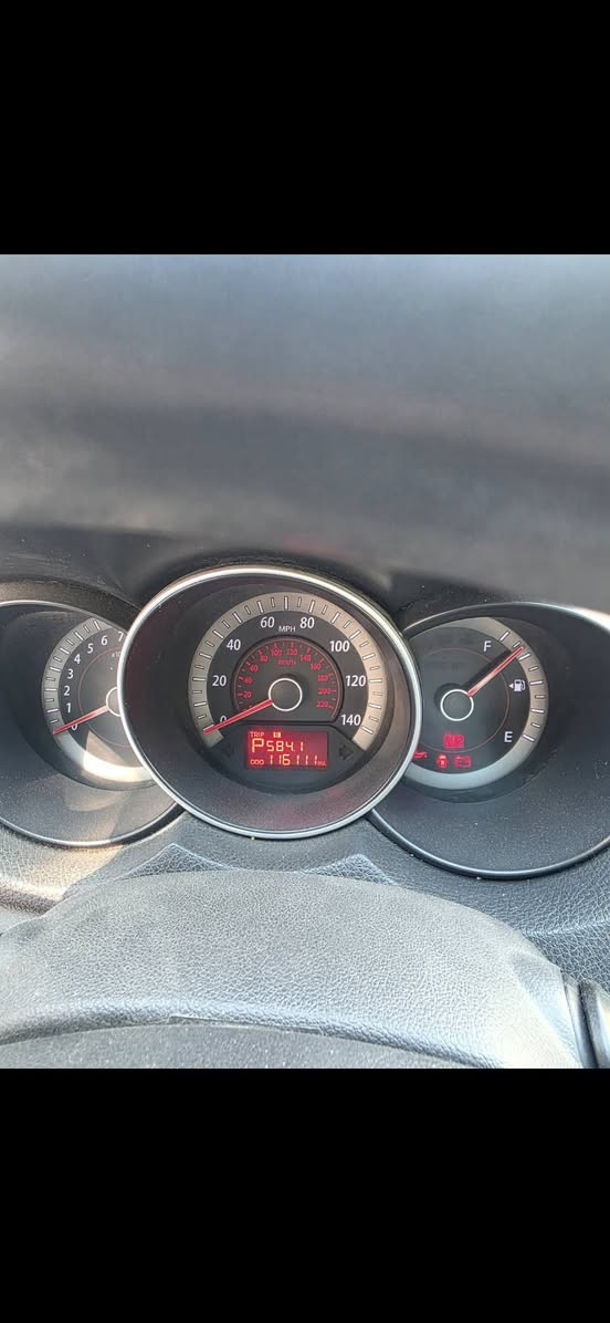 فورتي كوبيه تك باب
السعر ٦٨ ورقه
محرك ٢٠٠٠ دوش
السياره مصبوغه حزام والقماره مغلفه فابلون 
كير محرك تبريد كلشي مابيهن 
مكان السياره بغداد حي الاعلام
السياره ماشيه ١٨٠الف كيلو تقريبا
بيها حادث من وره ماعندي صور الحادث
السياره كله تفويل محسن ومي راديتر احمر 
السياره بااسمي وبيها هزه جديده بشهر العاشر


**إذا كنت صاحب هذا الإعلان وتريد حذفه لأي سبب، رجاءا أرسل رسالة إلى الدعم الفني**