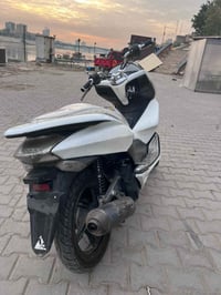 دراجه pcx جيل أول لبيع السعر مليون وبيهه مجال 07861059519