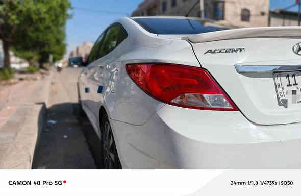 اكسنت خليجي 2016 فول مواصفات 
فتحة اشاير  مري تحكم ستيرن ويل كب لدات امامي شاشة لمس 
الستيرن صاج 
 تدافئة تبريد 
منفذ UBS
نظام الايكو 
وباقي المواصفات معروفة 
ماشية 68 كم  فقط السيارة استخدام بيتي و السعر من الاخير السيارة بيهة صبغ هلال الجاملغ الخلف السايق  كير ومحرك مكفولات 
التواصل *********** بغداد
