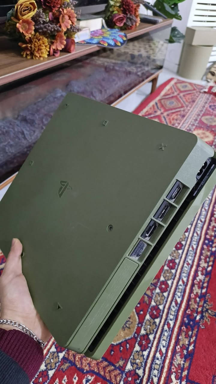 بلي 4 للبيع 
بلي 4 مامهكر نظافة 100% ماعرف بيهن جاني هدية قيم بلي يرضي الله واخذة مكاني الرمادي ***********
