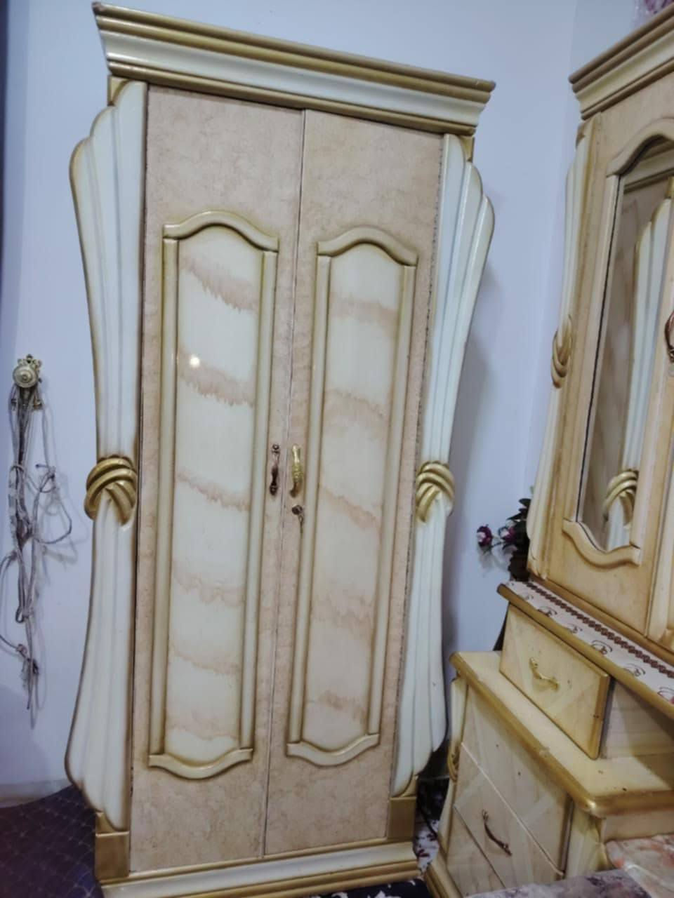 للبيع غرفه توج صاج عراقي نظافه فول السعر650بيها مجال العنوان الرمانه للاستفسار*********** واتساب
