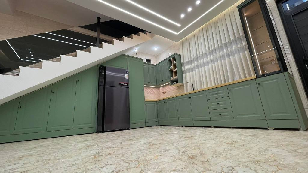 … فخامة المطبخ تبدأ من هنا ✔️✔️✨
تصاميم راقية، جودة عالية، ولمسة تميز كل زاوية.
زورونا الآن واختاروا ما يناسبكم من رفاهية التفاصيل مع عالم المطابخ
للطلب والاستفسار مراسلتنا على الصفحة او الاتصال  على الرقم  
*********** عمارة, ميسان
