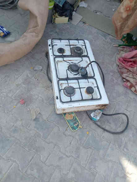 سلام عليكم غرا بيت قديمه للبيع التواصل مع لارقام 
***********
***********
