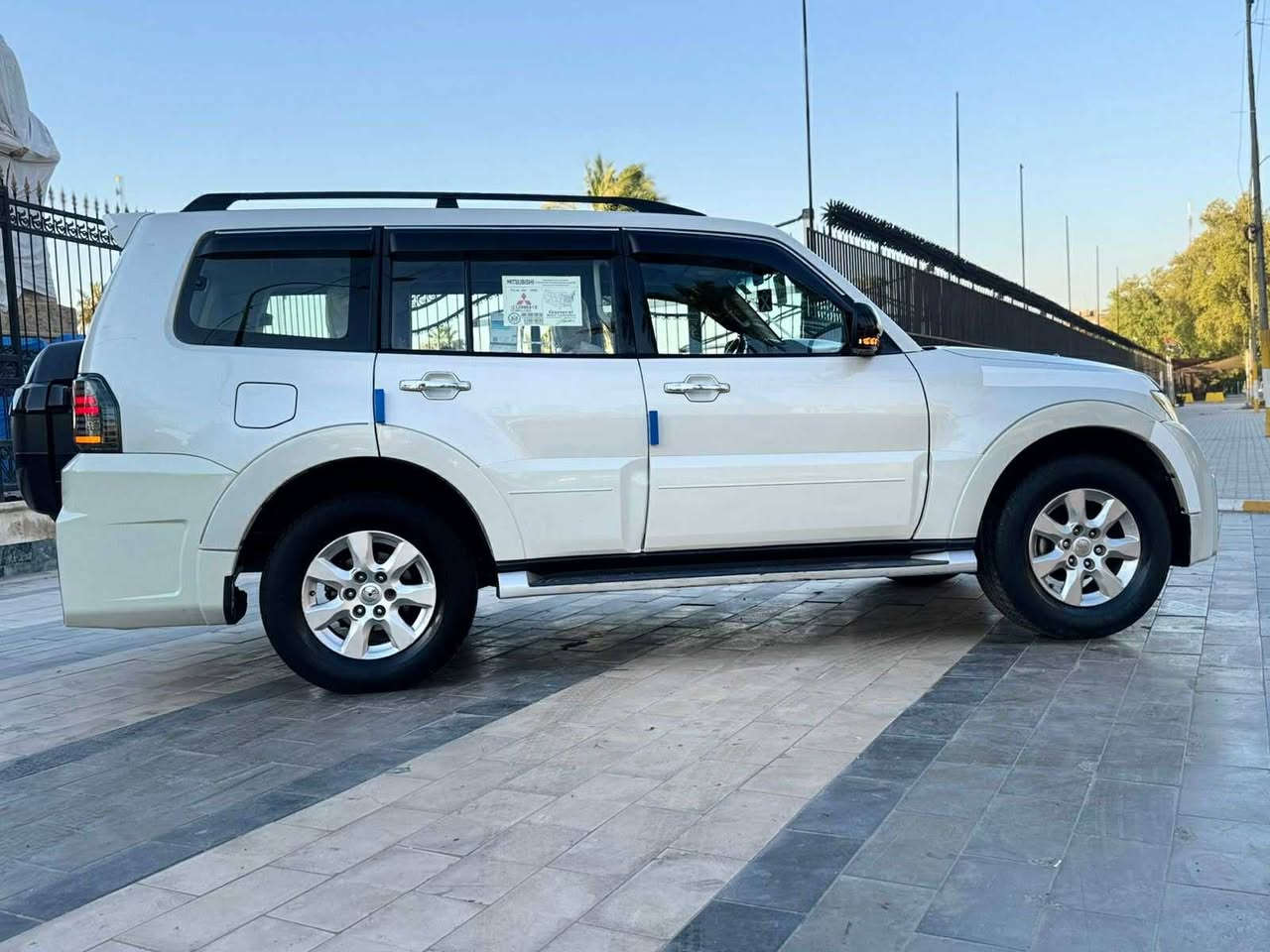 باجيرو حبتور موديل ١٤ فول كراسي كهرباء مري شفط اشاير بل مري منضومه زنون فول دمام محرك ٣٥٠٠ رقم بغداد الماني هزا وسنويه جديده تخم تاير قبل يومين شدهن السياره مكفوله كفلاه عامه ماعده كم شخوط بصيطه موجود بسونار  اليريد السونار خاص السياره امدثه لجماليه مو حادث السياره ماشيه ١٦٠ محرك ممفتوح شرط وماكو لتبخير ولا تنقيص فور ويل ٤نمر صدر جديد حاديه جيد كامره ابلادي شاشه كبيره باقي الموصفت تعرفوهن العنوان اديالئ مندلي  السعر ١٧٥ بي مجال  التصال ***********
