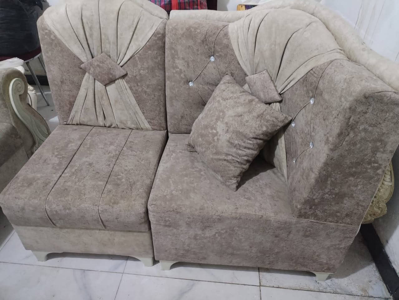 اغراض للبيع


**إذا كنت صاحب هذا الإعلان وتريد حذفه لأي سبب، رجاءا أرسل رسالة إلى الدعم الفني**