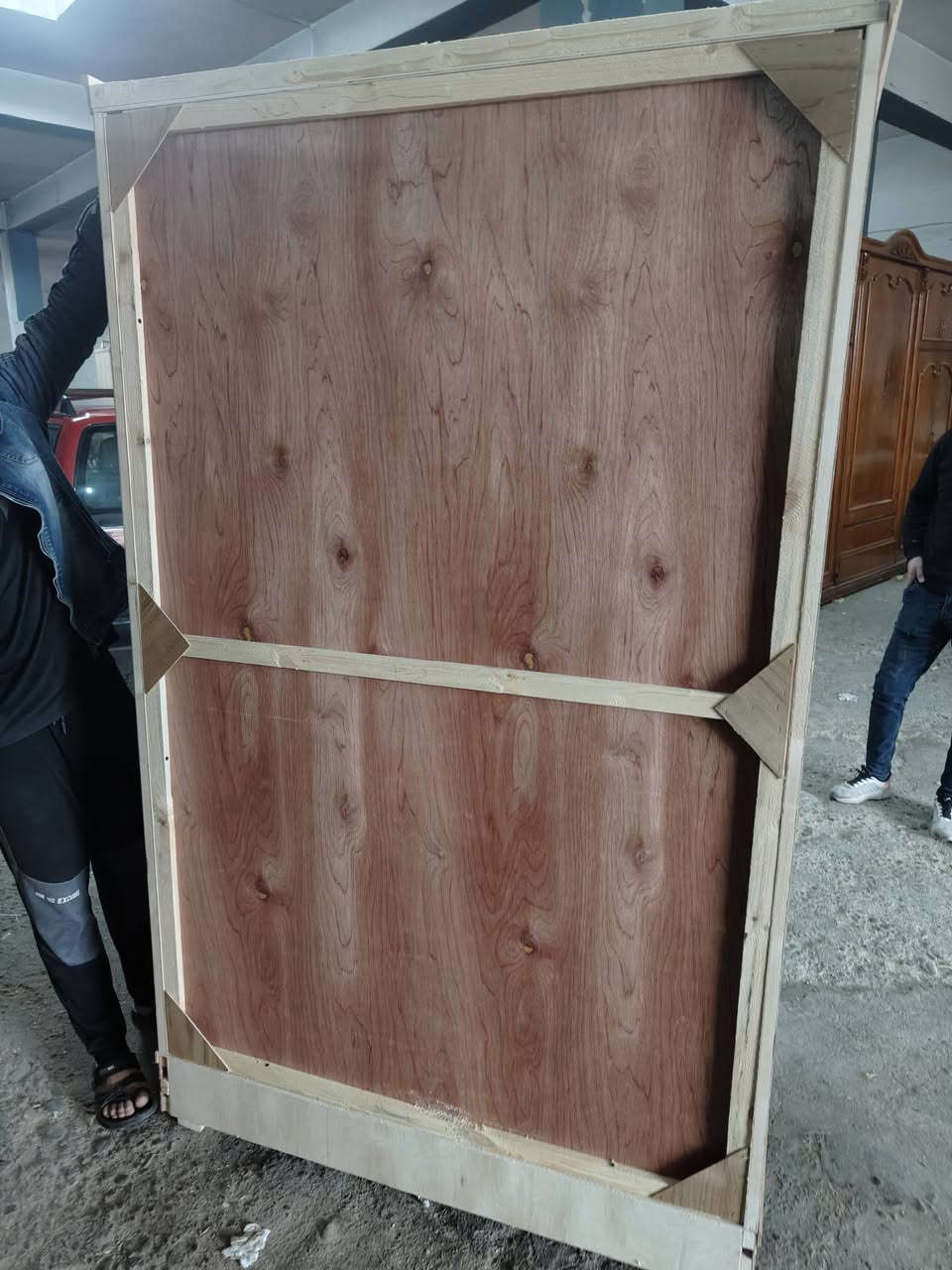 توفر من معرض الانس قنصور بابين جديد غير مستخدم زان خمسه ملم بي جكامج اثنين 18ملم  وبي رجلين شغل توصي تاخذو مصبوغ وكامل السعر 225 و التواصل على الخاص


**إذا كنت صاحب هذا الإعلان وتريد حذفه لأي سبب، رجاءا أرسل رسالة إلى الدعم الفني**