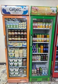 عارضات أسواق عمودي وبطحي اسعارهن بين ٢٠٠ و ٣٠٠ كلهن شغالات وتبريدهن فو...