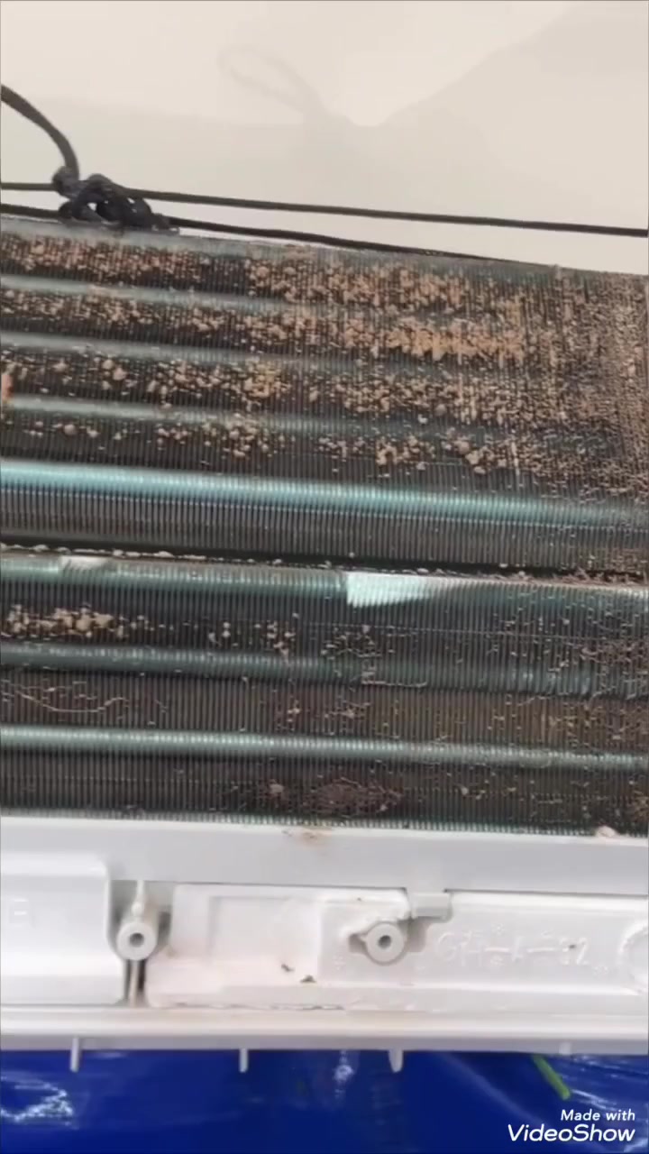 “قبل وبعد التنظيف! 🌊 هواء أنقى وأداء أفضل للتكييف. احجزوا خدمتكم الآن! 🌿
.
.سيرفس وندو-Services window الخدمتكم
للأتصال:
***********..📞
