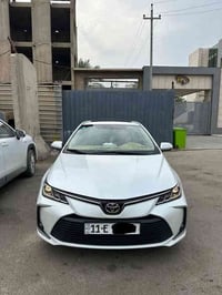 كورولا ساز ٢٠٢٢ ماشية 54 كيلو رقم بغداد السيارة بانزين فقط المواصفات ف...
