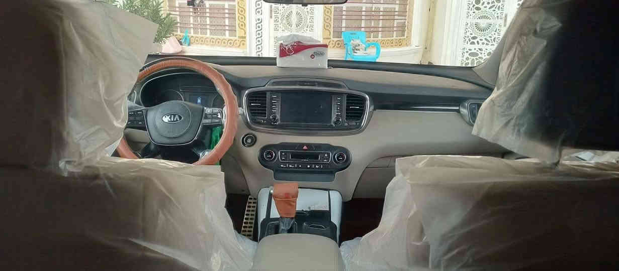 كيا سورنتو   موديل 2020
كفاله عامه فول مواصفات خليجي

-تخم تاير جديد

-حداديه جديده

_حجم محرك 6سلندر 

-رقم قادسيه

_تحكم ستيرن 

_كروز سرعه

(تحكم سرعه )

_يدات نيكل بلادي 

منظومه زنون بلادية 

_لدات امامي خلفي 

_مري جانبيه شفط كهربائي 

_كشنات جلد بلادي 

_بصمه تشغيل +بصمه ابواب 

_ أشاره ترحيب باليدات عند الاقتراب 

_كشنات كهرباء عدد 2 

_حساسات امامي وخلفي 

_لايت ثلاث عدسات بلادي 

_انظمه قيادة عدد 4

 _سبعه راكب 

_صندوق كهربائي 

_بردات خلفيه بلادي 

 _جام اتو +حاكيه بلوتوث 

 _ويل ستيل حجم 20

_شحن وايرلس

_ سياره ماشيه 120

مكان السياره ديوانيه /الحمزه الشرقي

رقم الهاتف ***********

السعر 268 بيها مجال قليل
