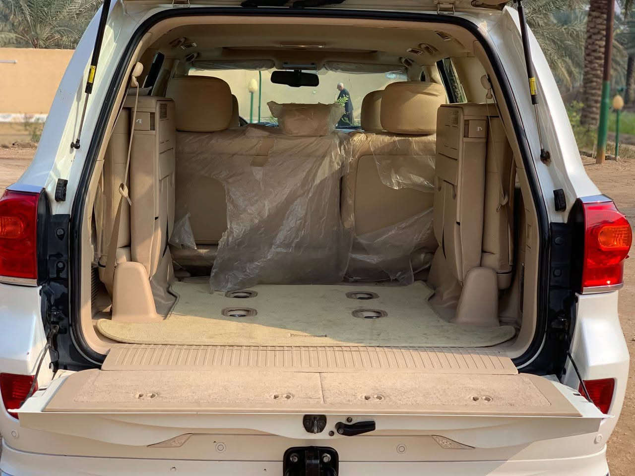 سلام عليكم للبيع مديل 2014 مكفوله كفاله عامه عل وضع شركه رقم بغداد بسمي /بريم / مكان سياره بابل محاويل 
***********@‏‪***********‬‏
