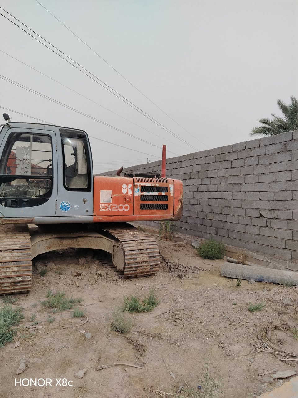 السلام عليكم.

حفاره فايف للبيع رقم بغداد بأسمي 
زنجيل وحداديه مكفول مضخه ومحرك خير من الله
مكينه جاهزه للشغل.

للتواصل على الأرقام التاليه :

آسيا : ***********
اثير : ***********
.
