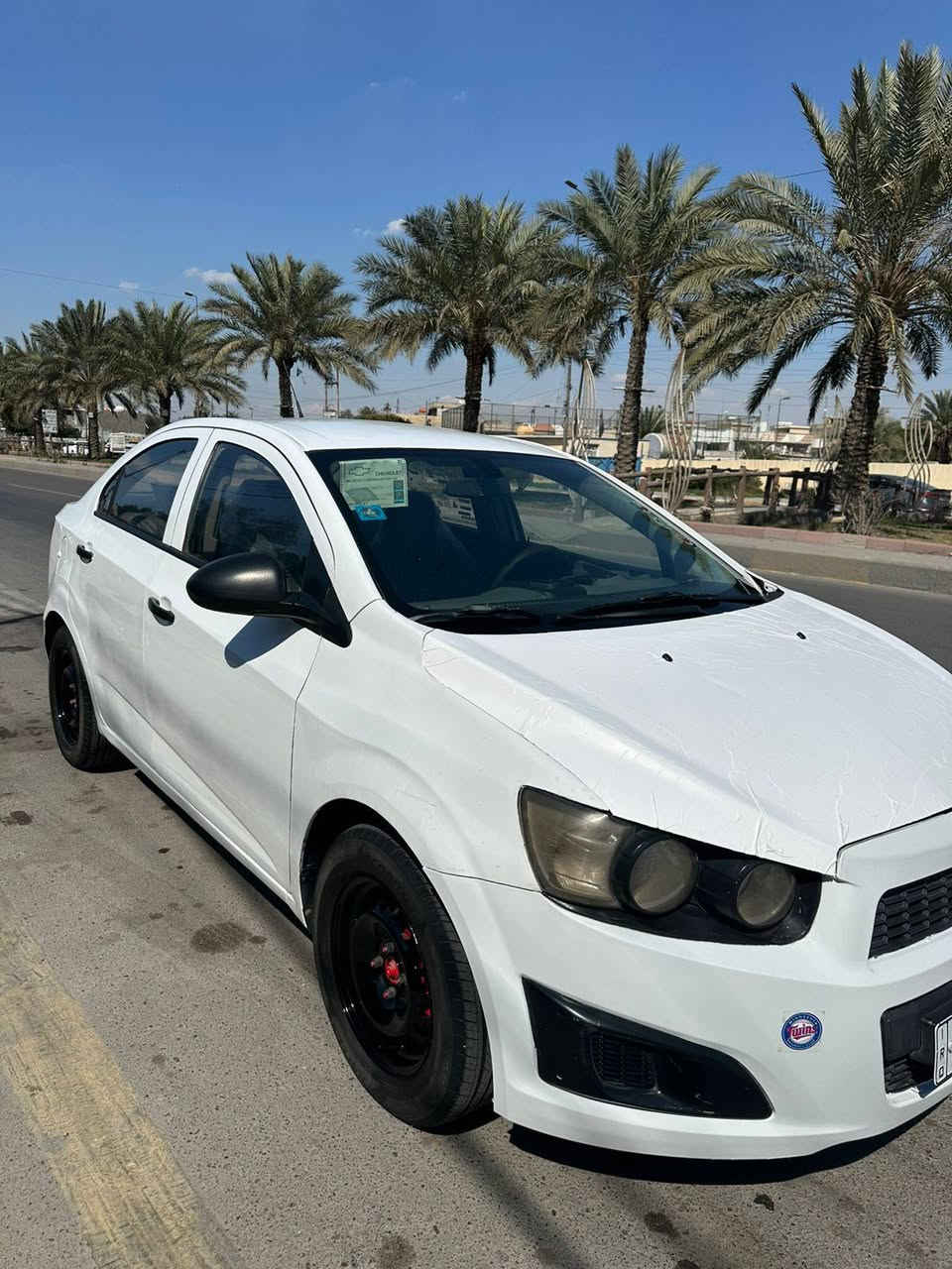 سلام عليكم للبيع فقط شوفر ليت سونك خليجي موديل 2012 كير مكينة ضربة كلة كفالة الرقم الجديد تحويل ثاني يوم السعر 64 وبيها مجال مكاني بغداد وهذا رقمي ***********
