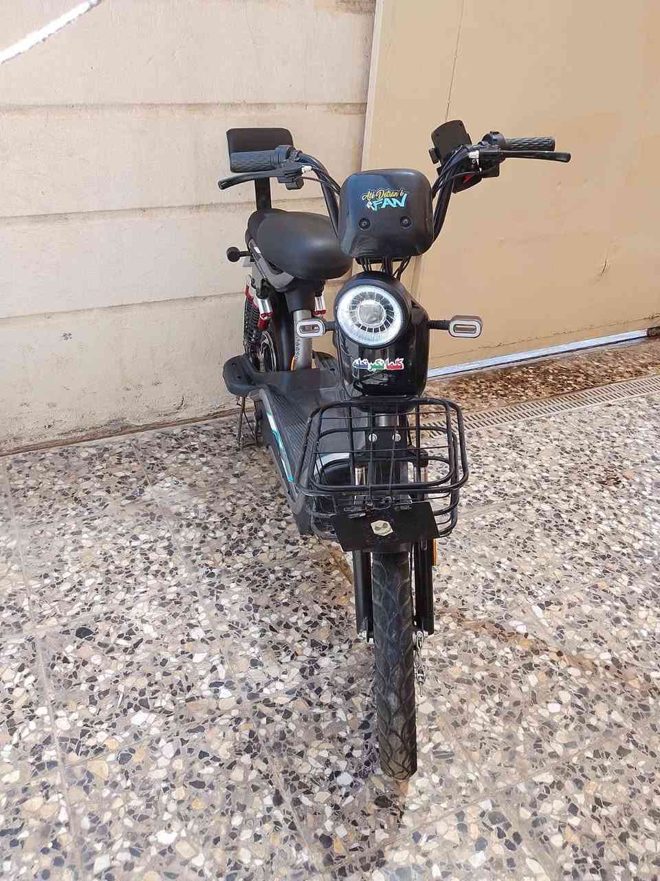 دراجه شحن للبيع 5بطاريات 32 فولد لسعر 400بيه مجال شي قليل رقم بي وتساب 7724327830 لعنوان بغداد كره 3


**إذا كنت صاحب هذا الإعلان وتريد حذفه لأي سبب، رجاءا أرسل رسالة إلى الدعم الفني**