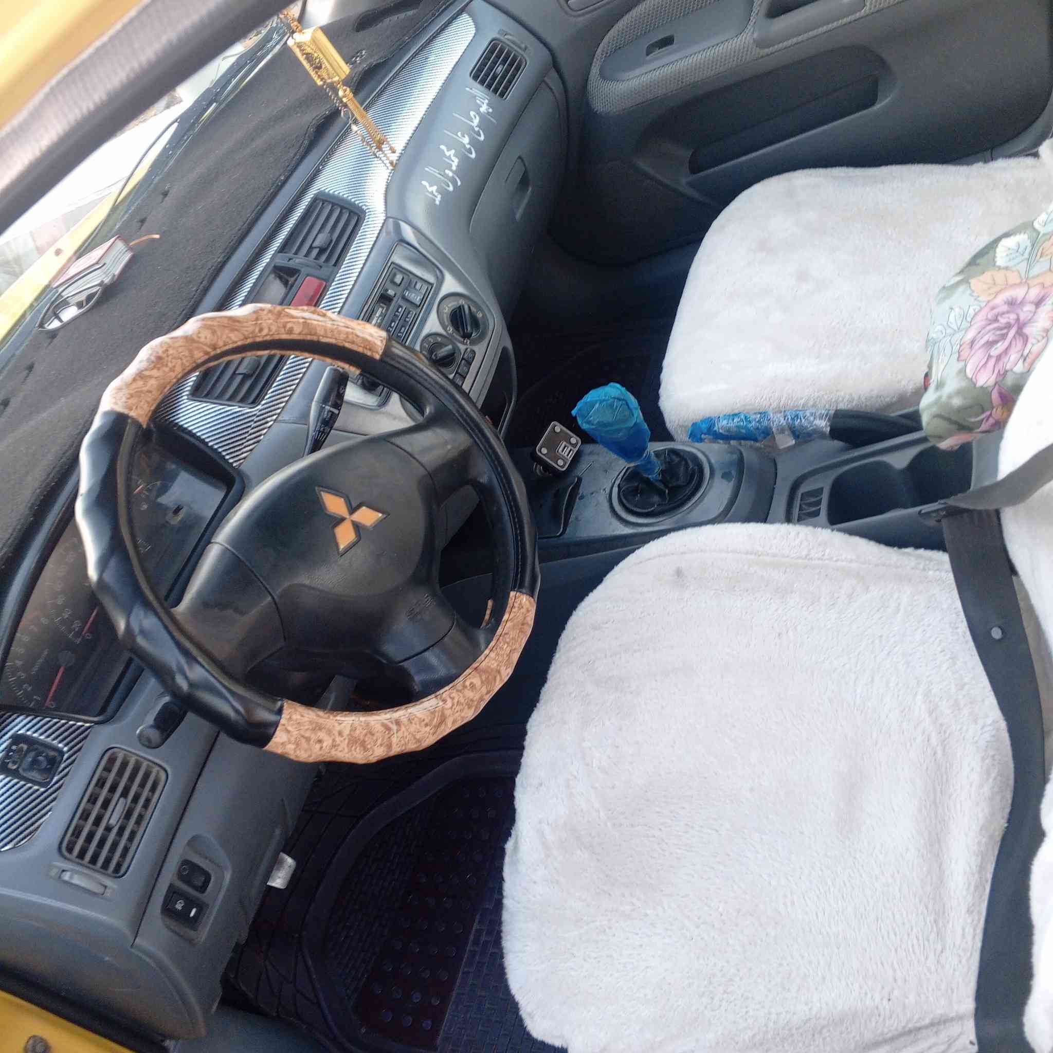 يالله اللهم صل على محمد وال محمد
لانسر 2010تحويل مباشر مصفره هيئه وغرامات السياره  بيه طخه خفيفه  بالحوض مال السبير وراجع ع البارد 
مكينه جديده قبغ اسود المرغوب تبريد ثلج خير من الله 
وبيه 4قطع صبغ بدون دواخل السياره معروضه 67بيه مجال 

مكان السياره ديالى بعقوبة 

***********
