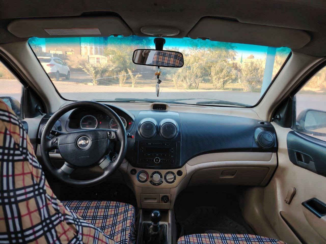 السلام عليكم للبيع افيو موديل 2010 محرك 1400 مفتوح  حداديه مكينه كير تخم تاير كله خير من الله سياره جديده واحد عل واحد   المكان النجف المشخاب اي ستفسار ***********
