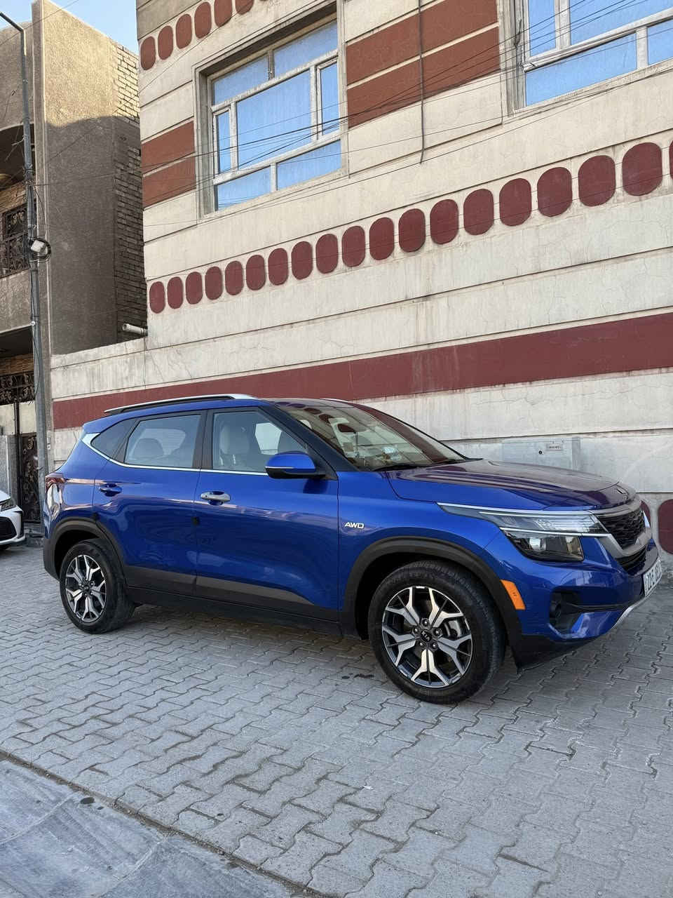 السلام عليكم
كيا سيلتوس 2021 

عداد المسافه 35 k

فتحة سقف 

داخل جلد 

لون بيجي 

كشن كهرباء 

اشاير مري 

تشغيل عن بعد 

رادارات 

محرك 2000 دوش المرغوب 

السيارة جاهزة بيهة ملاحضات كلش بصيطة 

السيارة مال بيت مو مال بياع شراي 

رقم اربيل شركة تحويل او وكالة معندي مشكلة 

الحادث موضح بالصور كلش بسيط 

مكفولة كير مكينة دواخل 

السعر 160 $ وبيهة مجال 

مكاني بغداد الغدير 

***********
