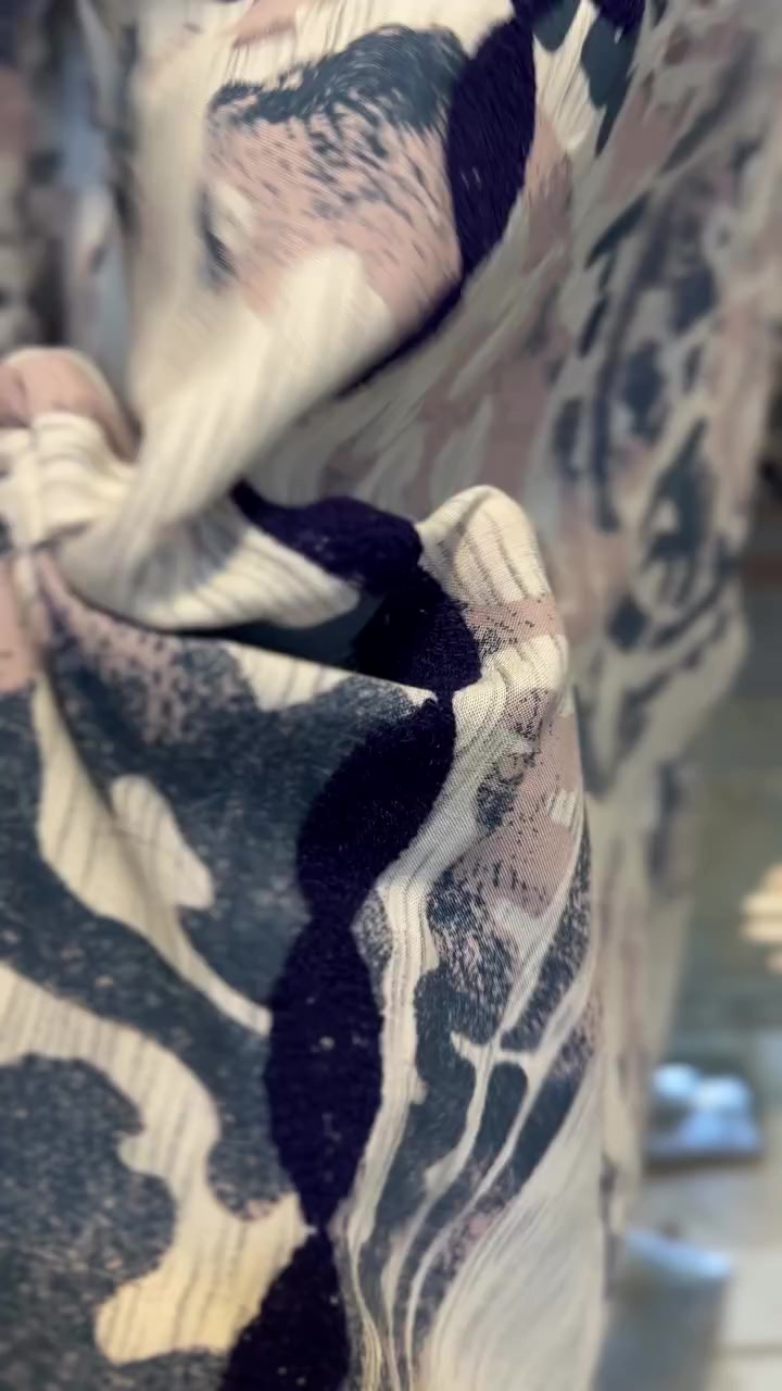 #فيسبوك #أزياء_قطر_الندى #اكسبلور_فولو


**إذا كنت صاحب هذا الإعلان وتريد حذفه لأي سبب، رجاءا أرسل رسالة إلى الدعم الفني**