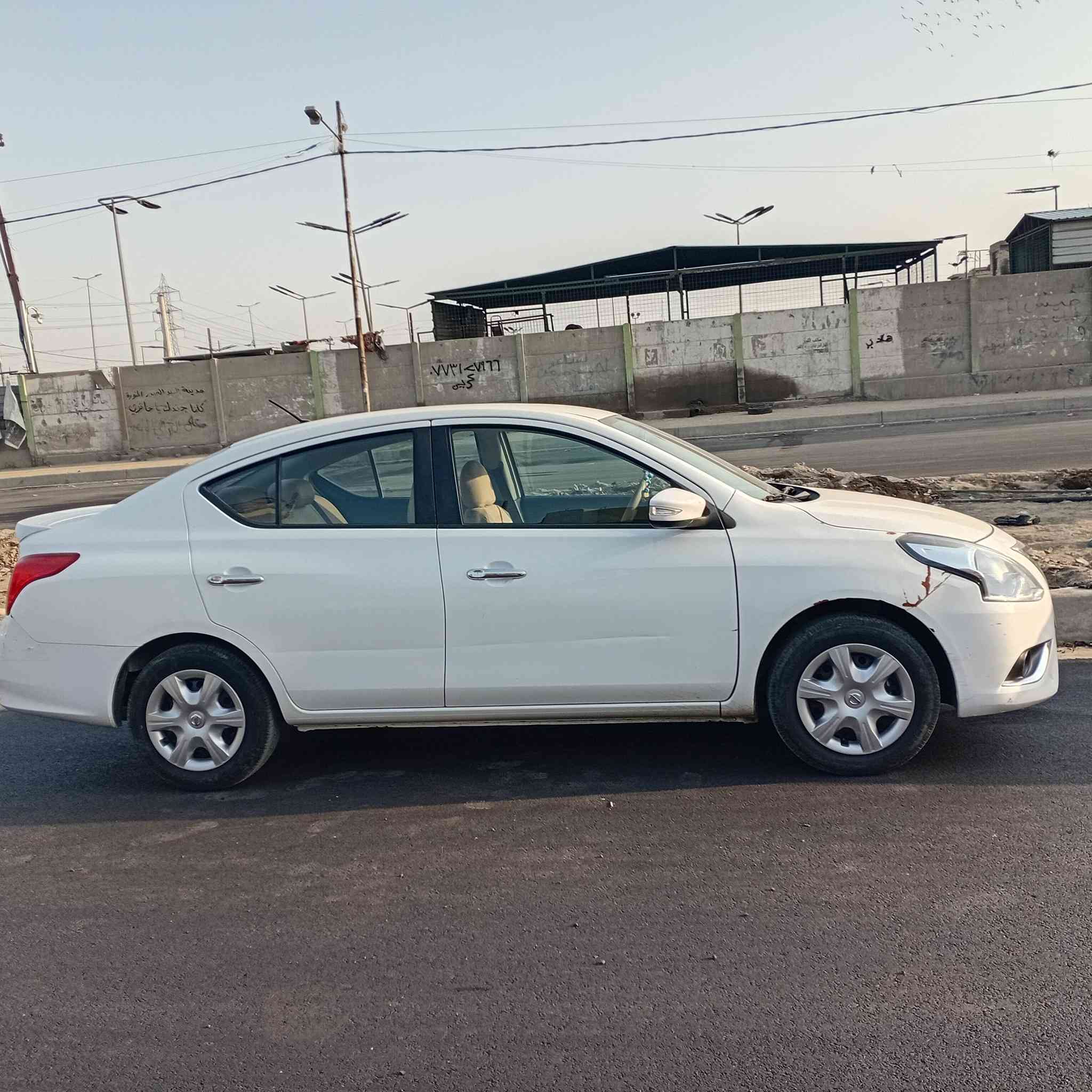 سني مديل ٢٤ سيارة جديدة مال بيت  شاشة كامرة جام كهرباء السيارة مكفولة عدة هاي الطخة بصيطة بالجاملغ موضحة بالصور السعر  ١١٦ للأتصال ***********
