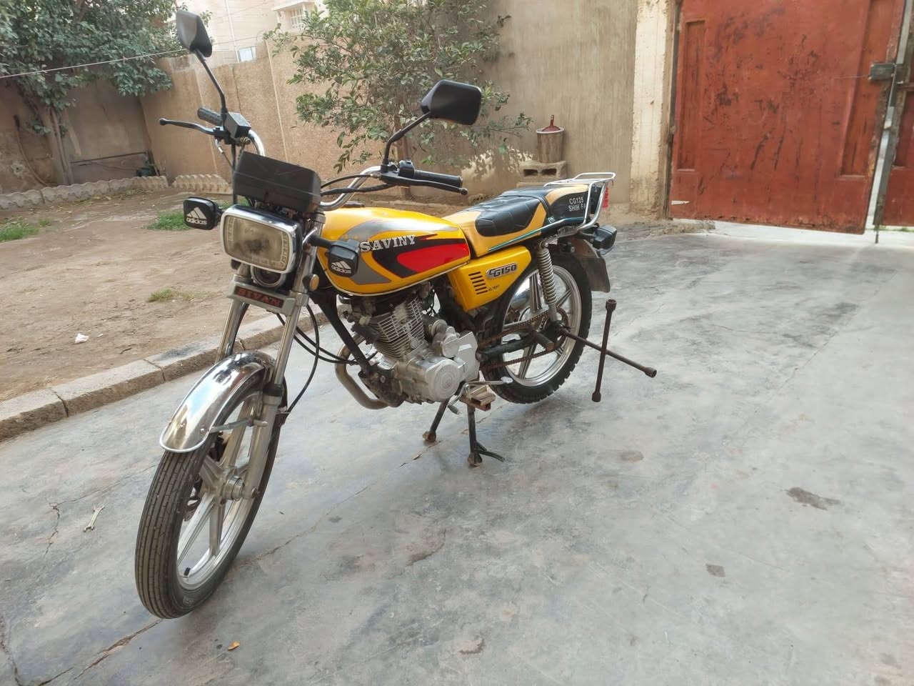 سلام عليكم ورحمة الله دراجه للبيع شراي اتصل ***********  مكاني رمادي شارع 60  قرب نادي الوحده
