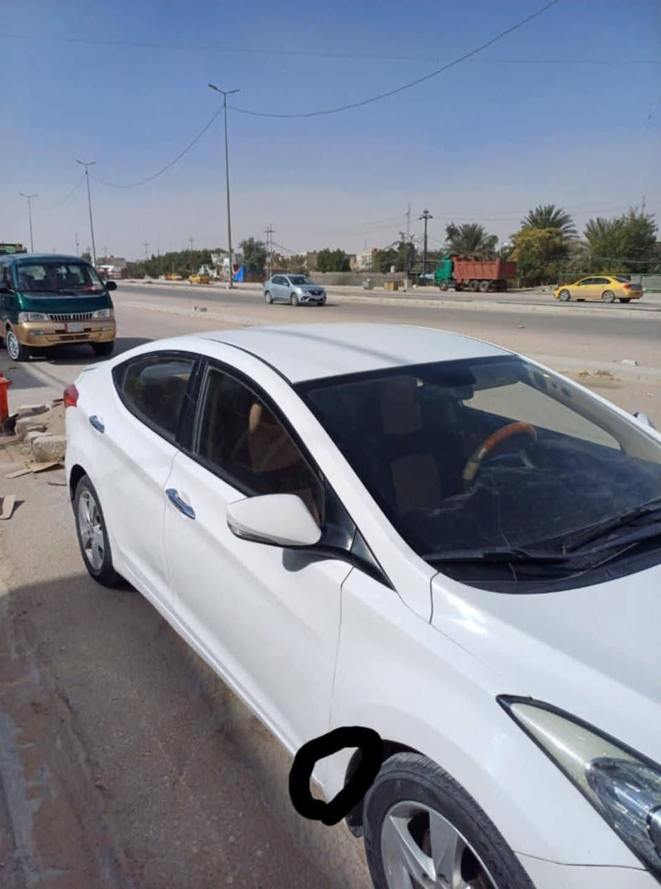 سيارة النترا ٢٠١٤ للبيع 
محرك ١٦٠٠
شاشة
تبريد/ حدادية/ تخم تاير/مكفوله عدى بارد بالجانب الأيمن وصبغ بالدور الخلفي شبر / حالوب قليل بالقماره
محرك دبل راجز /سنويه نافذه 
الاتصال على الارقام
***********
***********
