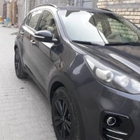 من رخصة الادمن كيا سبورتج موديل ١٧خليجي ماشية ١٠٠ كامل مواصفات بدون ضر...