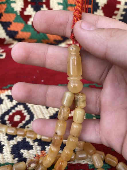 السلام عليكم سبحه كهرب بولوني شاهد ستندر صكه كويتي عدد الحبات 81 حبه الوزن 50 غرام السعر مناسب للتواصل *********** او تتفضل خاص
