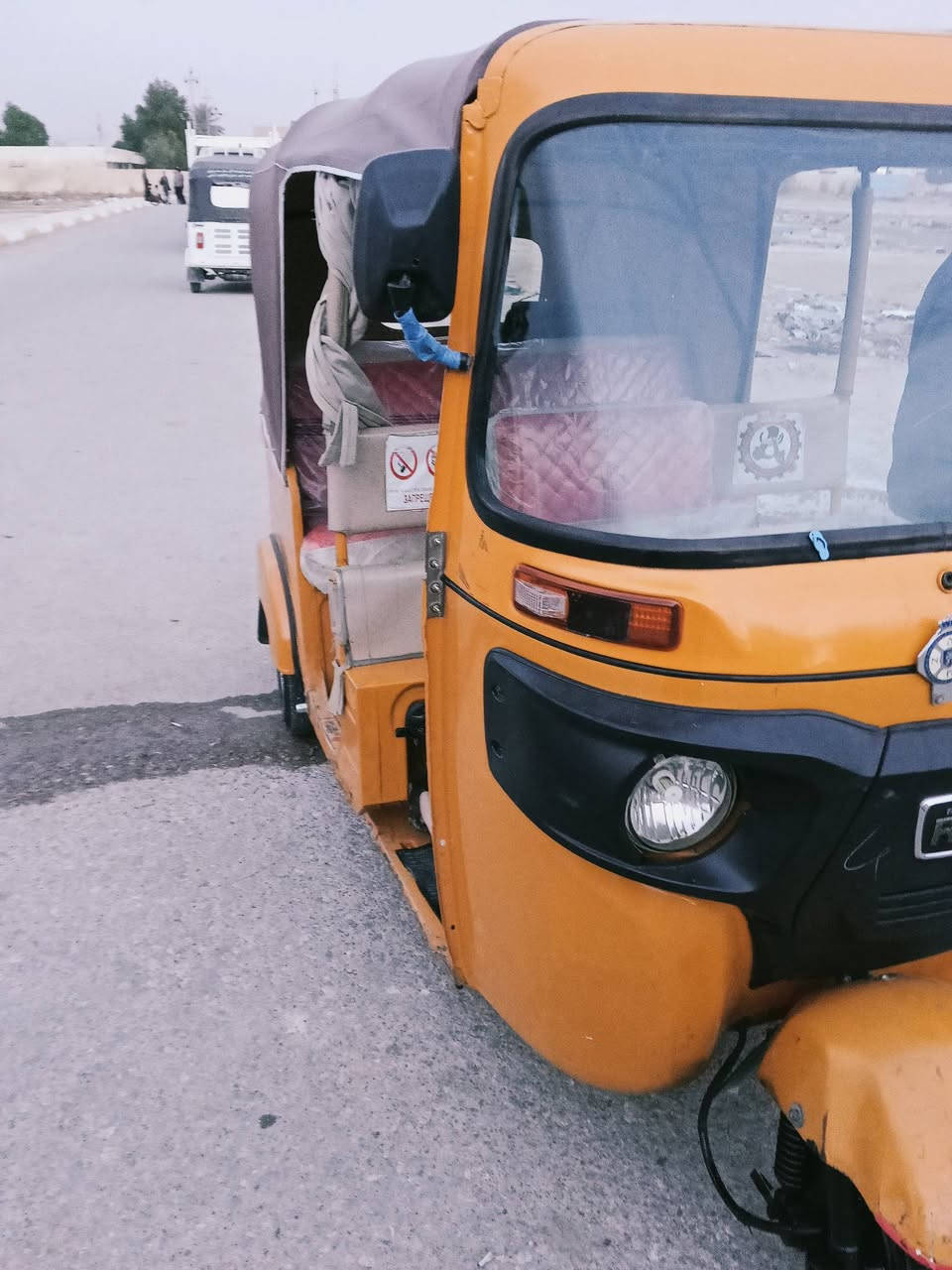 سلام عليكم تكتك للبيع موديل20 رقم وسنويه رقم كربلاء تحويل ثاني يوم بسمي التكتك محرك بوش وبستم خير من الله العنوان كوت قضا نعمانيه الهاتف***********
***********
