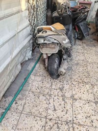 مساء الخير عندي هاي الدراجة ابيعهة على شكله هذا مكينه جيدة جدا بيه بعض...