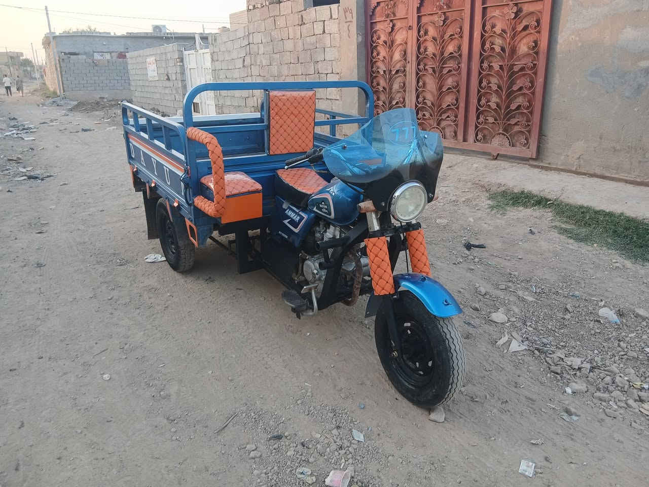 ستوتة دايوان للبيع موديل 2018رقم انكليزي تحويل مباشرجاهزة السعر 2250000مليونين وربع العنوان الكوت شارع النفط شراي يتصل #خاص مغلق 
موبايل ***********
