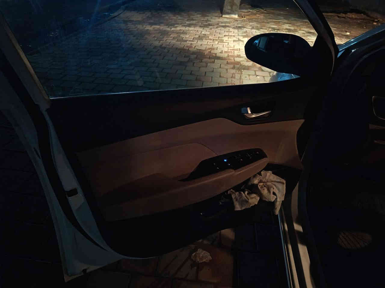 السلام عليكم اكسنت خليجي موديل ٢٠١٩ رقم بغداد انكليزي محرك ١٦٠٠ سياره نضيفه مال جناي بيهه بارد شبر بلبنيد قطره صبغ مابيهه تدفئه تبريد تخم تايرات اشاير بلمري سعر ١٢٨ وبيهه مجال
الاتصال علرقم ***********
