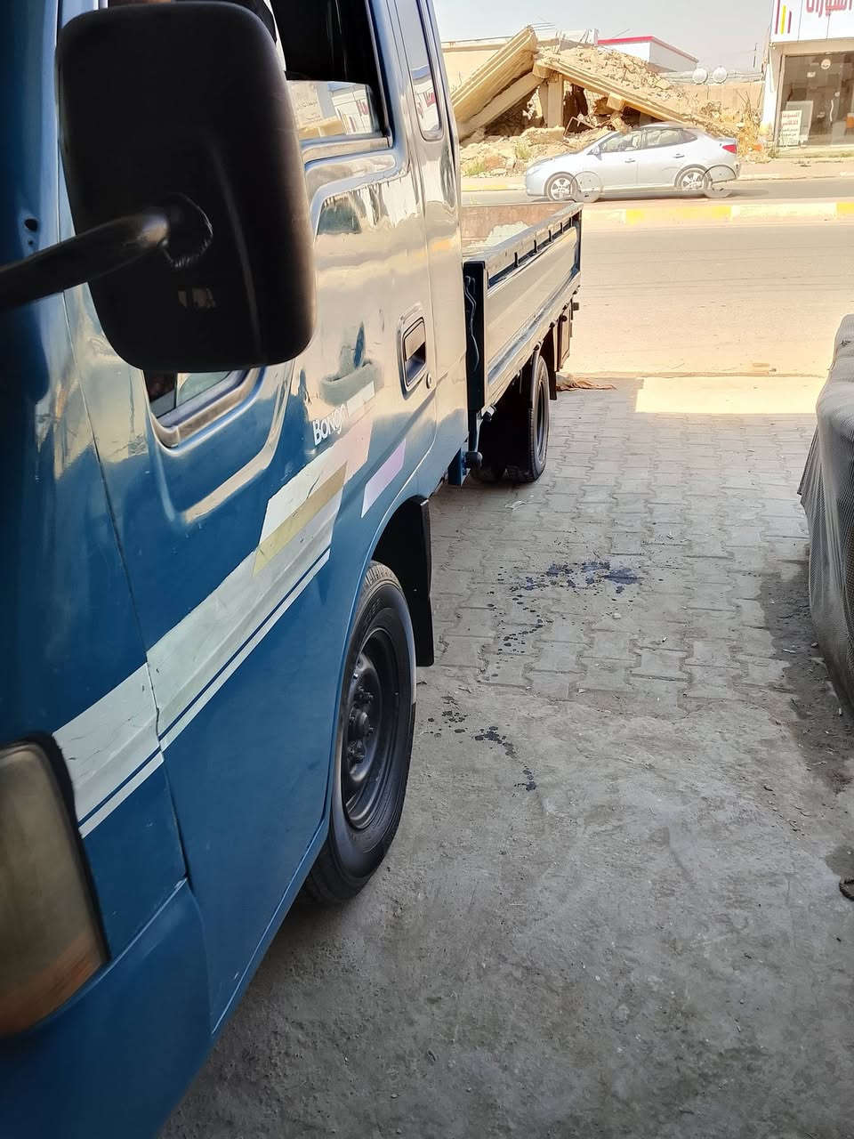 السلام عليكم كراج عدي الصباغ لصبغ كافه السيارات مع بوليش وجلي الايتات وتقليم مقابيل المتوكل لتلوين السيارات ***********
