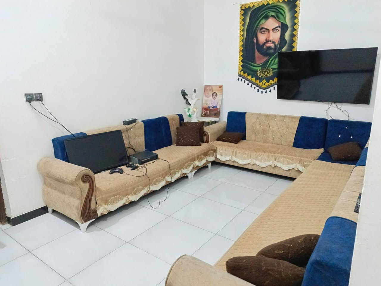 ديوان استعمال قليل جداً نظيف للبيع 250
الناصريه/التضحيه


**إذا كنت صاحب هذا الإعلان وتريد حذفه لأي سبب، رجاءا أرسل رسالة إلى الدعم الفني**