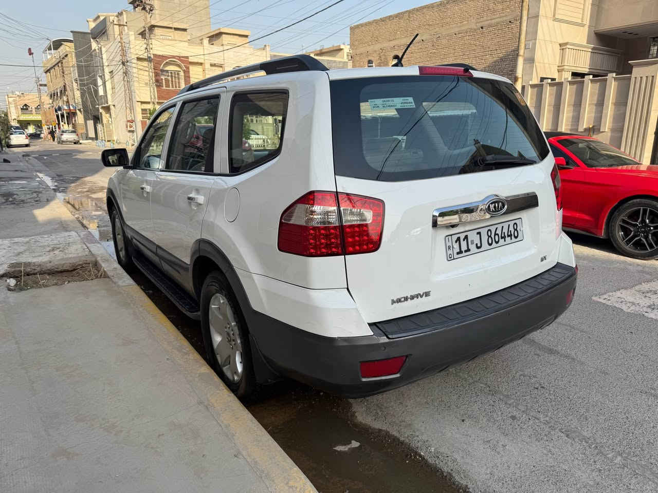 موهافي ٢٠١٠ خليجي 
السياره جديده كلش 
فول مواصفات 
مكفول عدا بارد بالباب الخلفي 
فور ويل 
بك لايت لد 
بصمه موجوده البصمتين 
بانوراما 
كشنات جلد 
شاشه 
تبريد ثلاث قطع ثلج 
ثلاجه 
صدر جديد 
محرك جديد مكفول 
رقم جديد 
غرفه نظيفه جدا 
كهربائيات كلها شغاله 
السياره على ايد وحده من الزيرو 
العنوان بغداد 
السياره باسمي 
السعر ١٣٥  ورقه وبيها مجال بغداد, العراق


**إذا كنت صاحب هذا الإعلان وتريد حذفه لأي سبب، رجاءا أرسل رسالة إلى الدعم الفني**