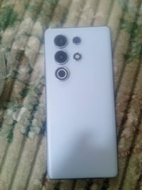 مستعمل شهر • ذاكرة ٥١٢ • قابل تفاوض