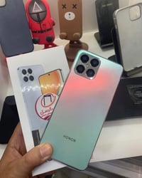 هونر اكس ٨ • ١٢٨/٦ • بطارية ٥٠٠٠