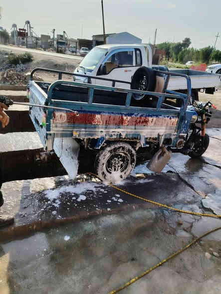 سلام عليكم ستوته للبيع مديل 2018 اوراق اصولي جاهزه ماعوزه شي كهربائيات شغاله ترايك وين ماتريد سعر  1500وبيهه مجال عنوان  شيخ سعد شراي اتصل ***********
وبي واساب
