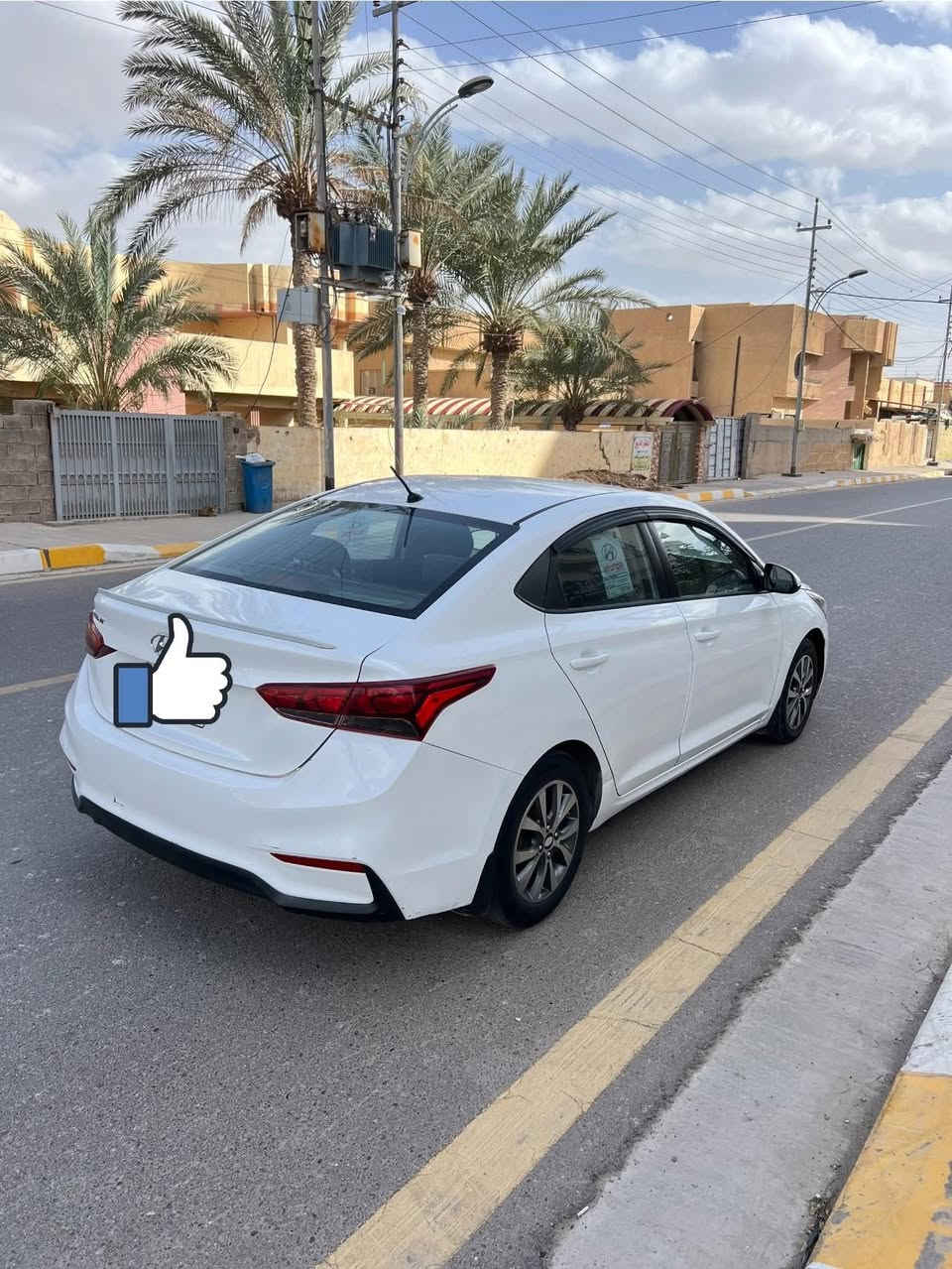 السلام عليكم اكسنت 2019 وارد امريكي رقم بغداد تحويل شرط مكينه ١٦٠٠ لا تنقيص ولا تبخير كيرها جديد تبريد شغال ثلج بيها ضرر من امريكا بنيد مبدل ومصبوغ وبيها بلعراق بال سايق مصبوغ يعني فقط قطعتين مصبوغات  بدون دواخل خلاص باقي كفاله عاامه  تخم تاير جواها صدرها جديد  مكاني الانبار السعر 108 بيها مجال للشراي. ***********
