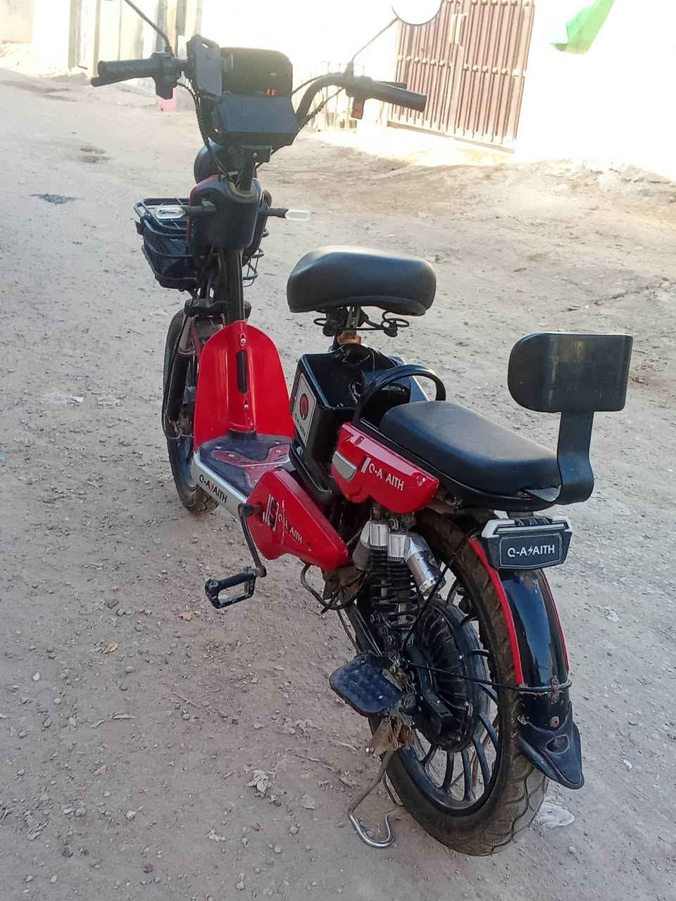 للبيع دراجه شحن ***********
