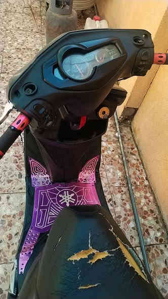 سلام عليكم ورحمة الله  دراجة سكنس مكينة ماكس ما مفتوحه مكينه بلاديه ياباني دراجه بيها تزويد رياضي مزوده يدات و دبل رياضي وشيال مكينه رياضي وقبق فلاوين ارضيه رياضيه  صالنصه fm صوت رهيب جنه هليكوبتر دراجه كامله من كلشي بك لايت اشاير دبل اشاره لايت عالي ناصي  رماش عالي شلعه ومعدل طياره تجي وتشوف شلعته ومعدله اذا مو 100لا تاخذ دراجه نضيفه كلش نقصها فقط راجز سلف ما تشتغل سلف ربع هندر تشتغل سعرها 550 وبيها مجال حك الجيه واني خادمك مكاني كربلاء الحر رقمي ***********
